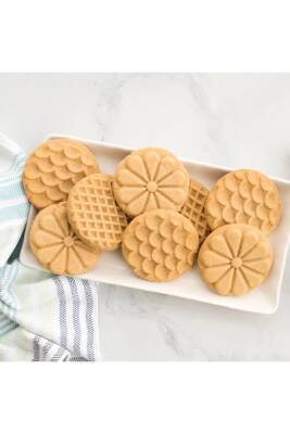 Nordicware 1235 Özel Şekilli Kurabiye Damgaları - 4