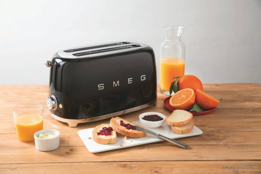 Smeg TSF02BLEU Retro Siyah 2x4 Slot Ekmek Kızartma Makinesi - 5