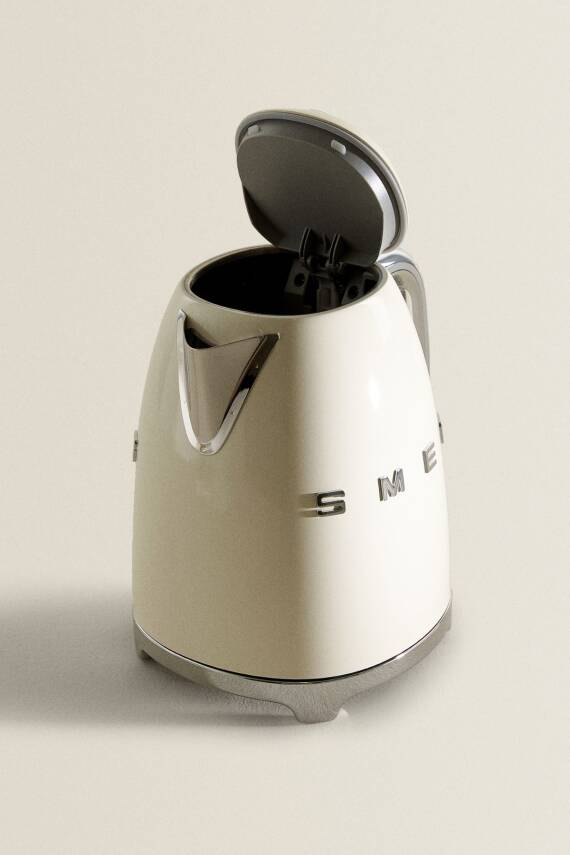 Smeg KLF03CREU Retro Krem 2400 Watt 1.7 Litre Çelik Kettle - 4