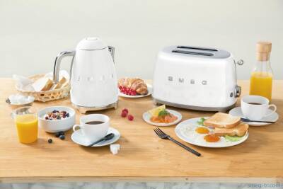 Smeg TSF01WHEU Retro Beyaz 2X2 Slot Ekmek Kızartma Makinesi - 5