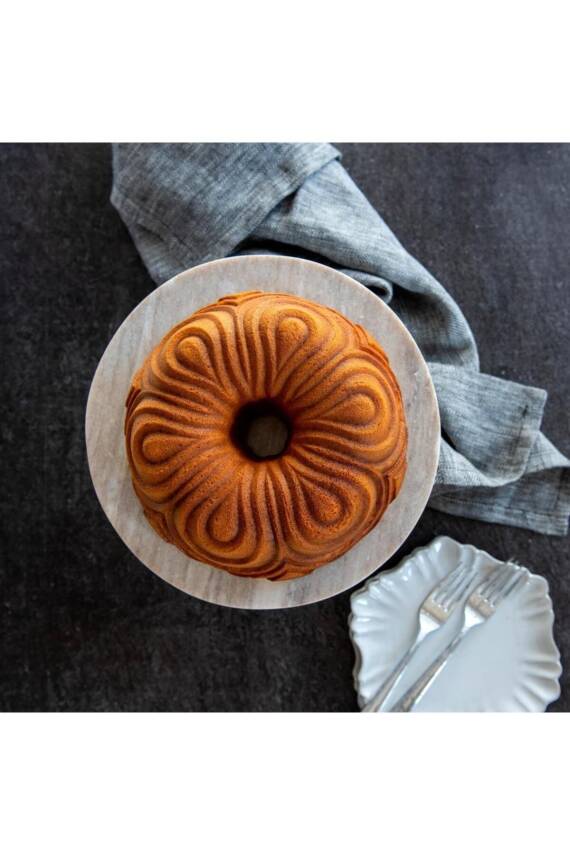 Nordicware 87477 Şifon Bundt Kek Kalıbı Gold - 5