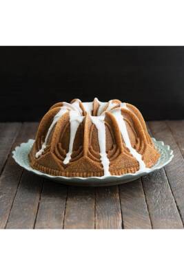 Nordicware 88637 Kubbeli Katedral Bundt Kek Kalıbı Gümüş - 3