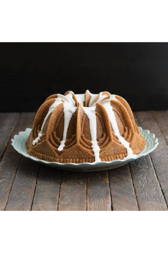 Nordicware 88637 Kubbeli Katedral Bundt Kek Kalıbı Gümüş - 3