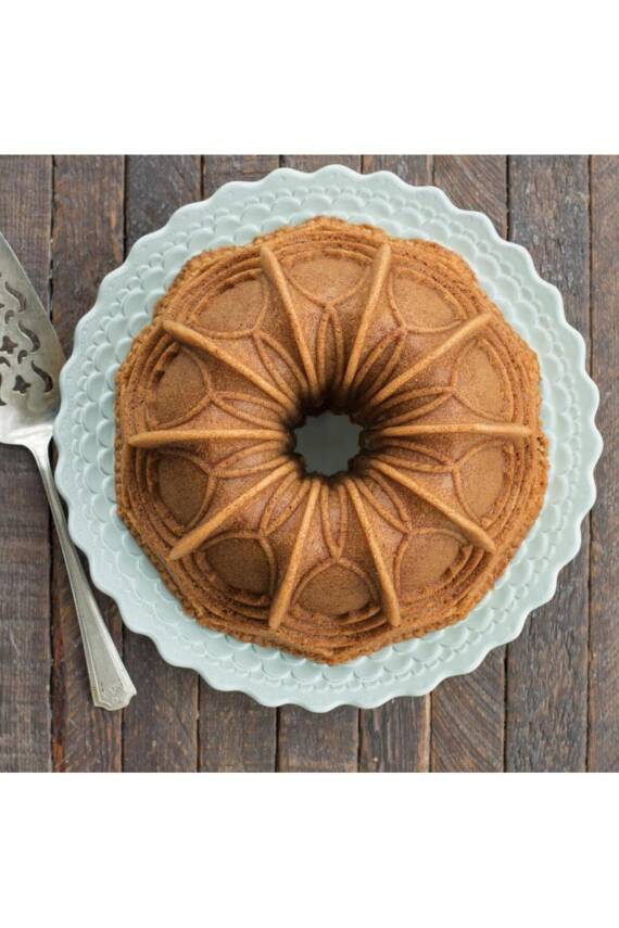 Nordicware 88637 Kubbeli Katedral Bundt Kek Kalıbı Gümüş - 4