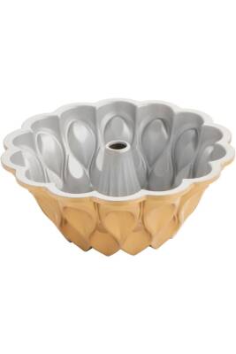 Nordicware 91777 Taç Bundt Kek Kalıbı Gold - 2