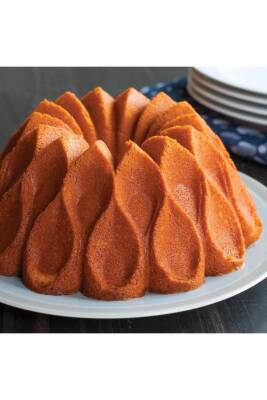 Nordicware 91777 Taç Bundt Kek Kalıbı Gold - 4