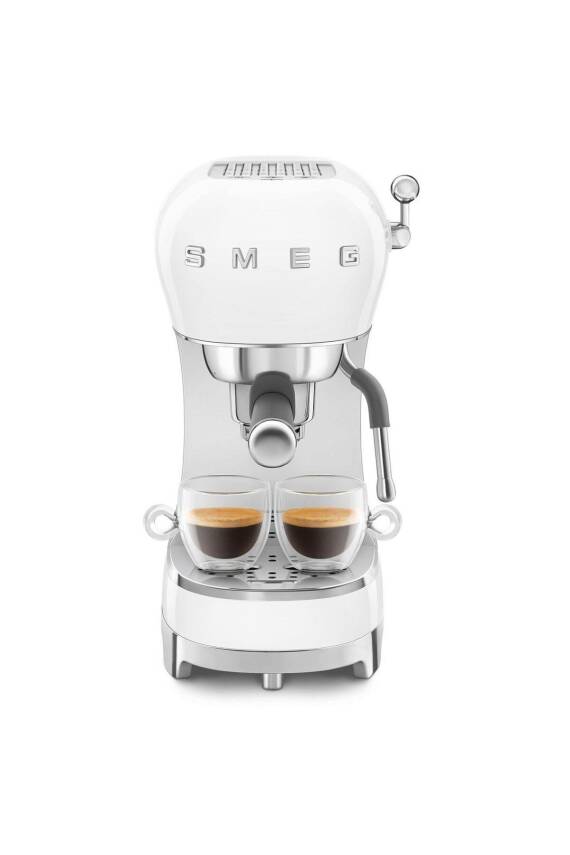 Smeg ECF02WHEU Beyaz Espresso Kahve Makinesi - 5