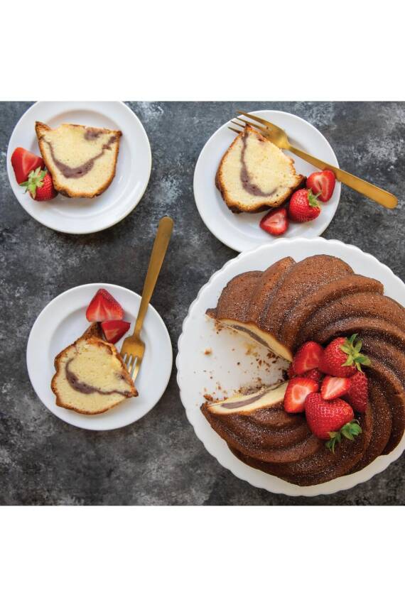 Nordicware 94077 Girdap Bundt Kek Kalıbı Gold - 3