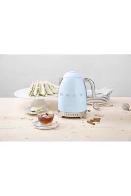 Smeg KLF04PBEU Retro Mavi Isı Ayarlı 2400 Watt 1.7 Litre Çelik Kettle - 4