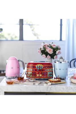 Smeg KLF04PKEU Retro Pembe Isı Ayarlı 2400 Watt 1.7 Litre Çelik Kettle - 4
