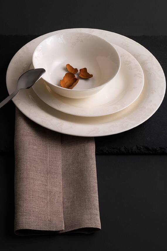 Jumbo 500.01.01.4169 Lily 24 Parça Bone Yemek Takımı - 1